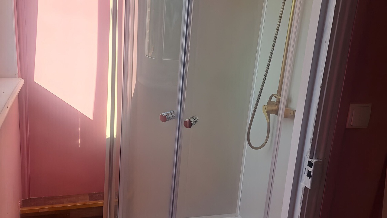 Photo of Bathroom in Roisel