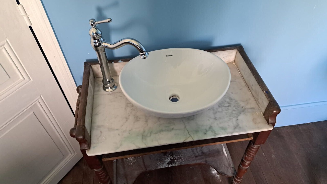 Photo of Bathroom in Roisel