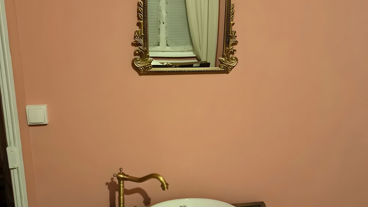 Photo of Bathroom in Roisel