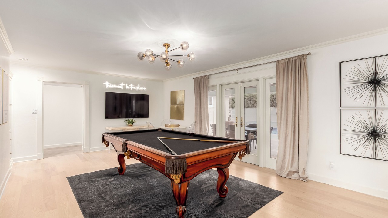 Photo of Bedroom in Moon Mountain Vistas