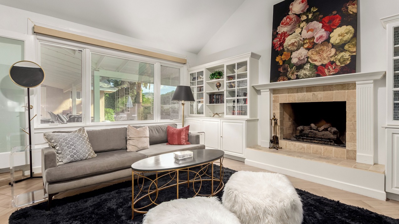 Photo of Bedroom in Moon Mountain Vistas