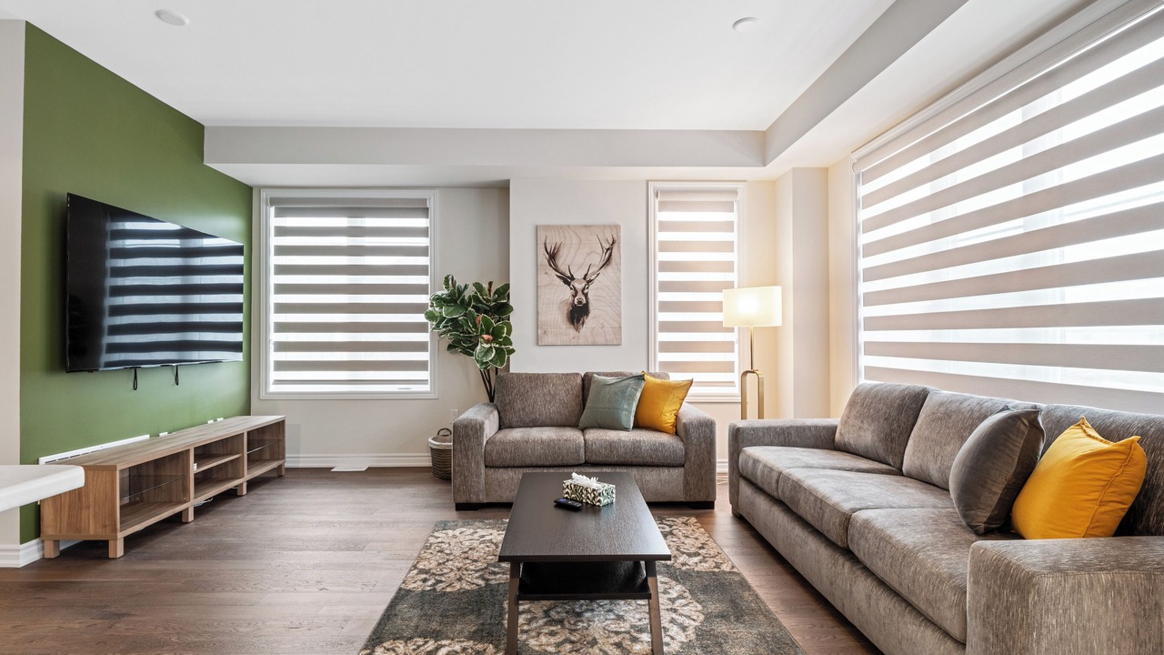 Photo of Livingroom in Thorold