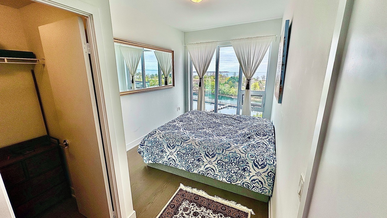 Photo of Bedroom in Humber Bay Shores
