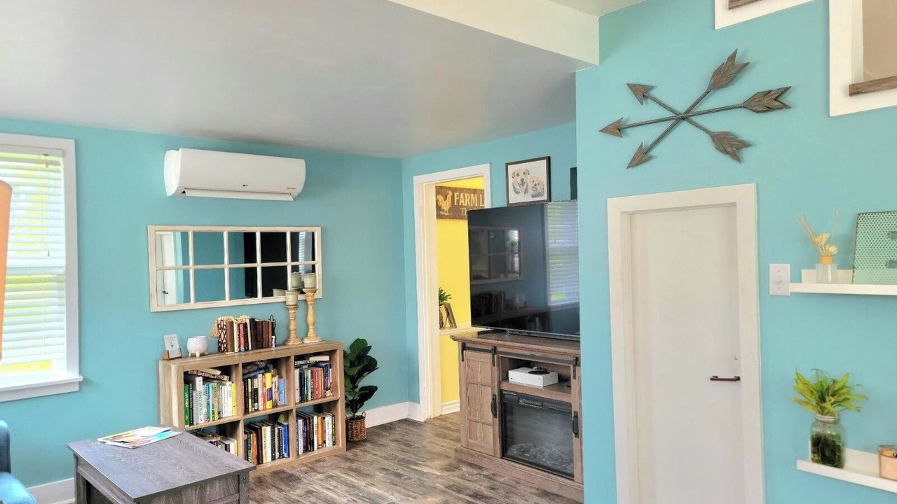 Photo of Livingroom in Points East
