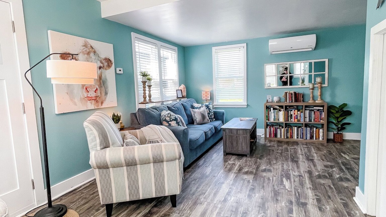 Photo of Livingroom in Points East