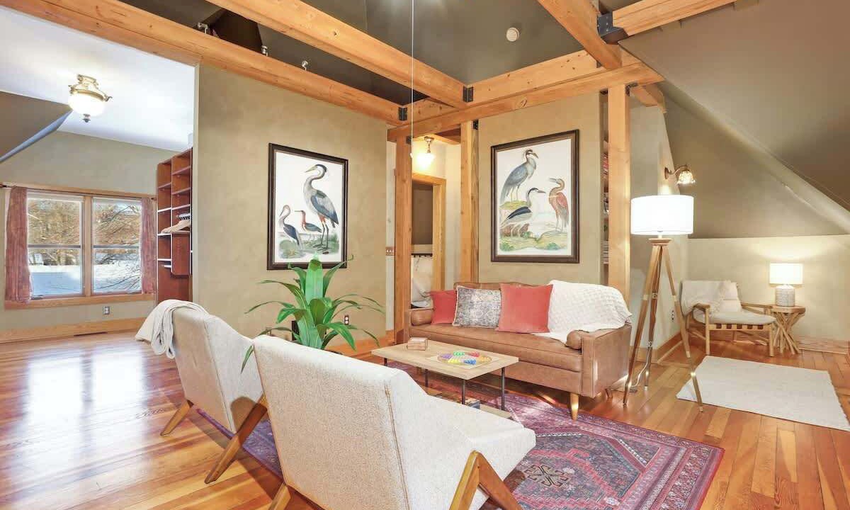 Photo of Bedroom in Elliot Park