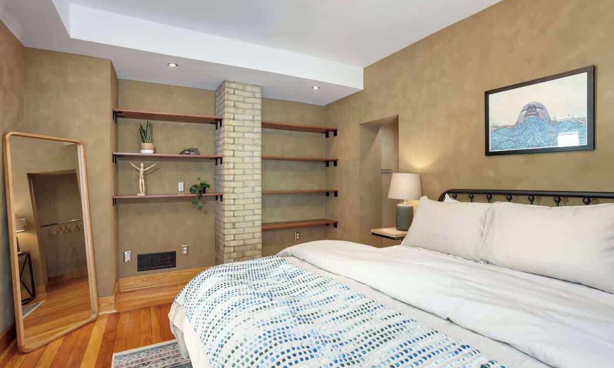 Photo of Bedroom in Elliot Park