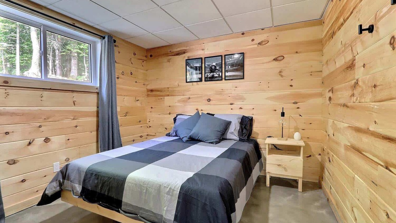 Photo of Bedroom in Saint-Philemon