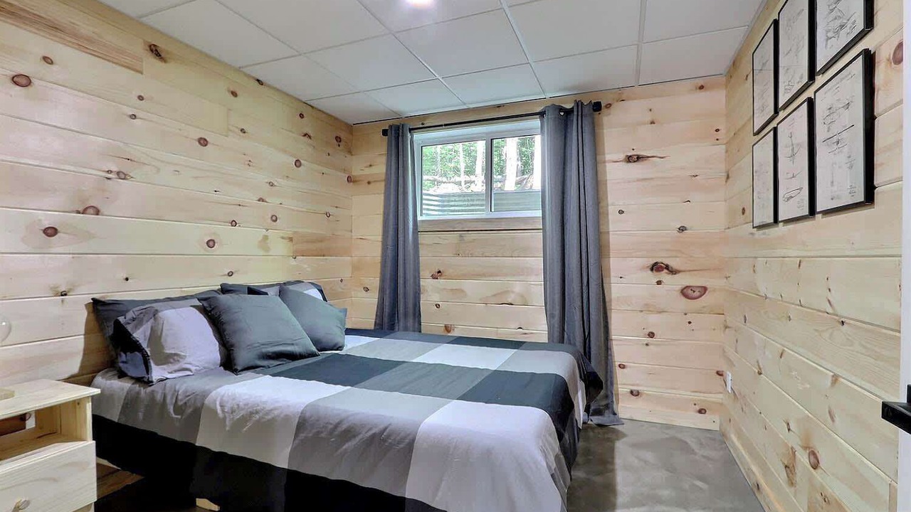 Photo of Bedroom in Saint-Philemon
