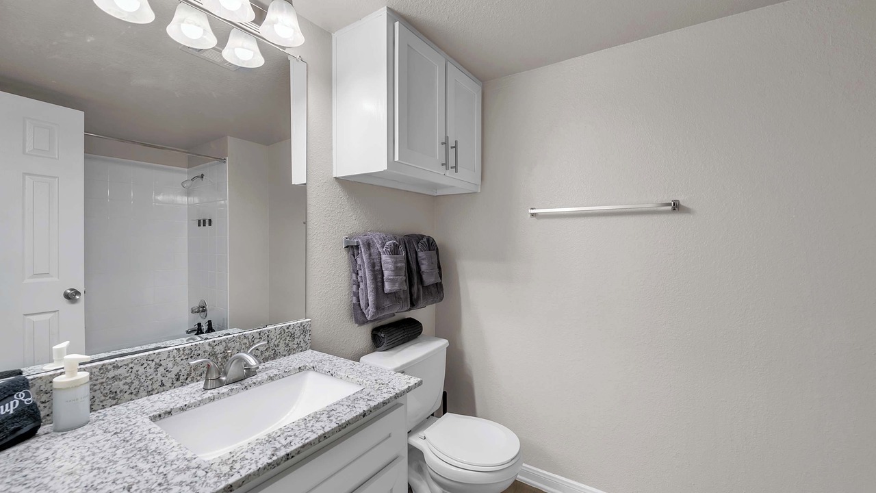 Photo of Bathroom in Pleasant Valley