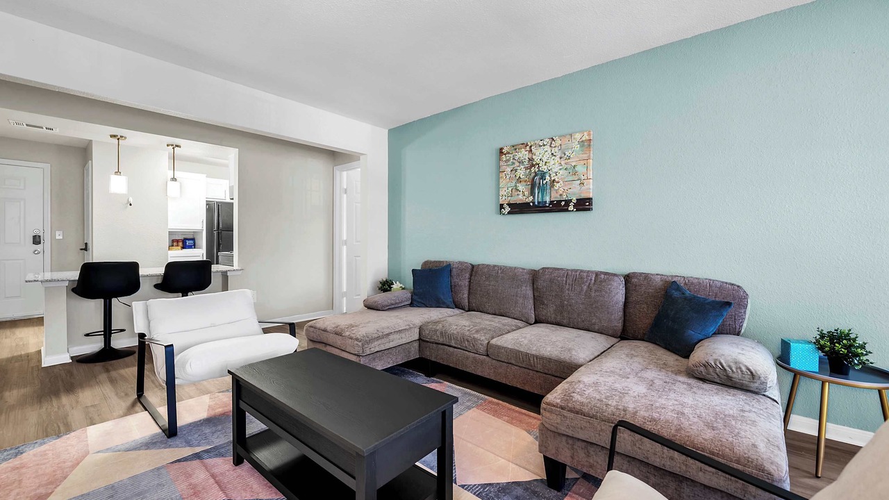 Photo of Livingroom in Pleasant Valley