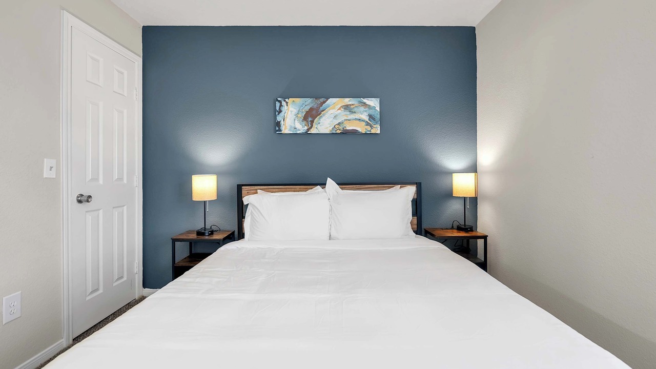 Photo of Bedroom in Pleasant Valley