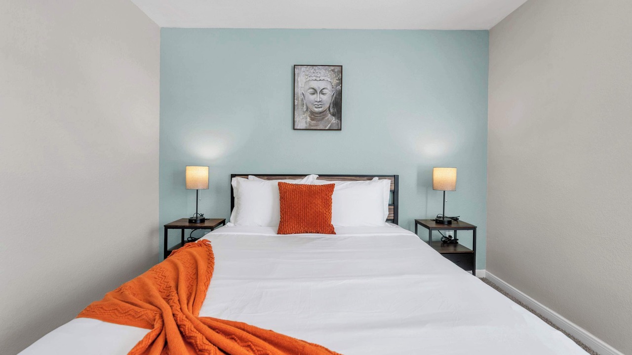Photo of Bedroom in Pleasant Valley