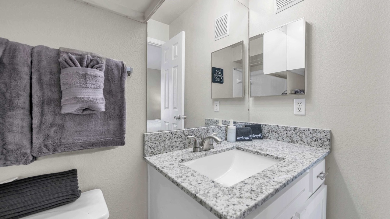 Photo of Bathroom in Pleasant Valley