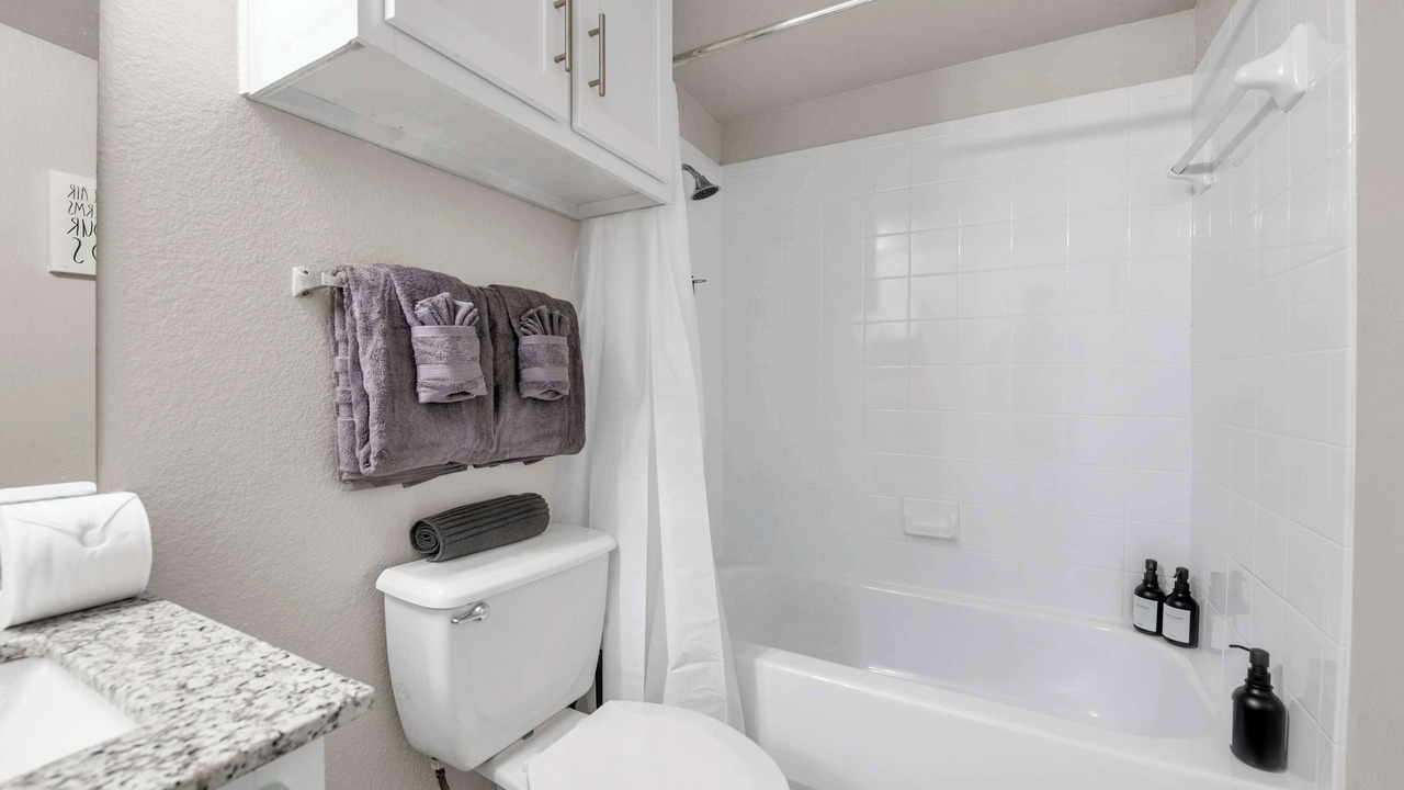 Photo of Bathroom in Pleasant Valley