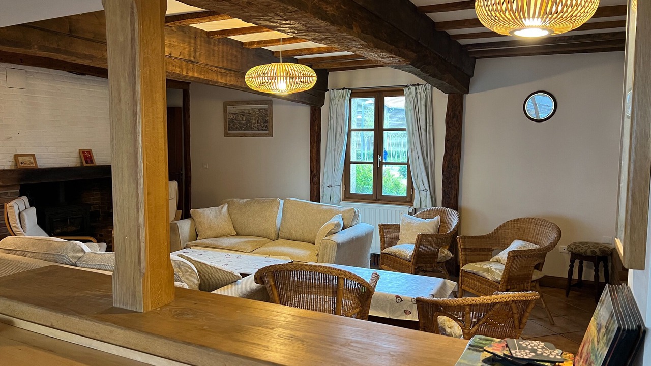 Photo of Livingroom in Azincourt