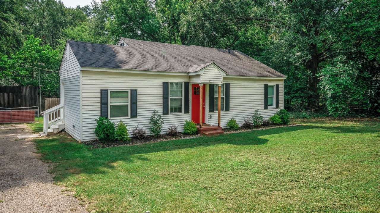 Photo of Outdoor in Gilmer