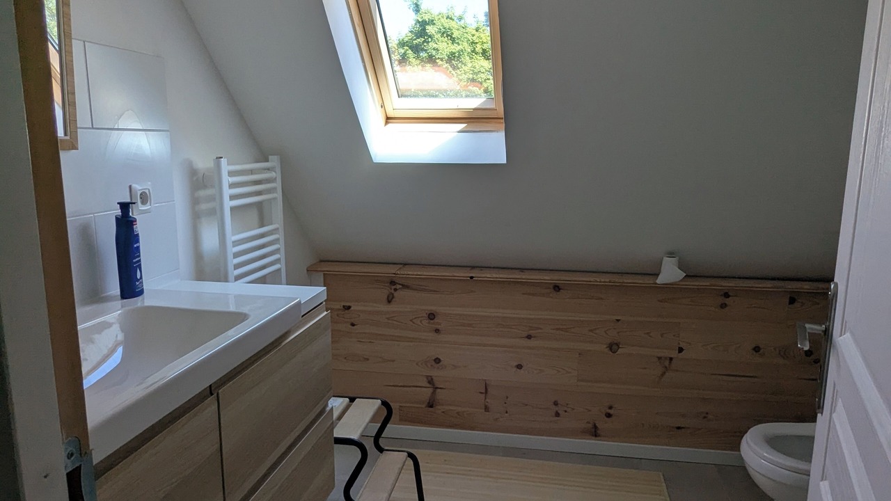 Photo of Bathroom in Mandeville-en-Bessin