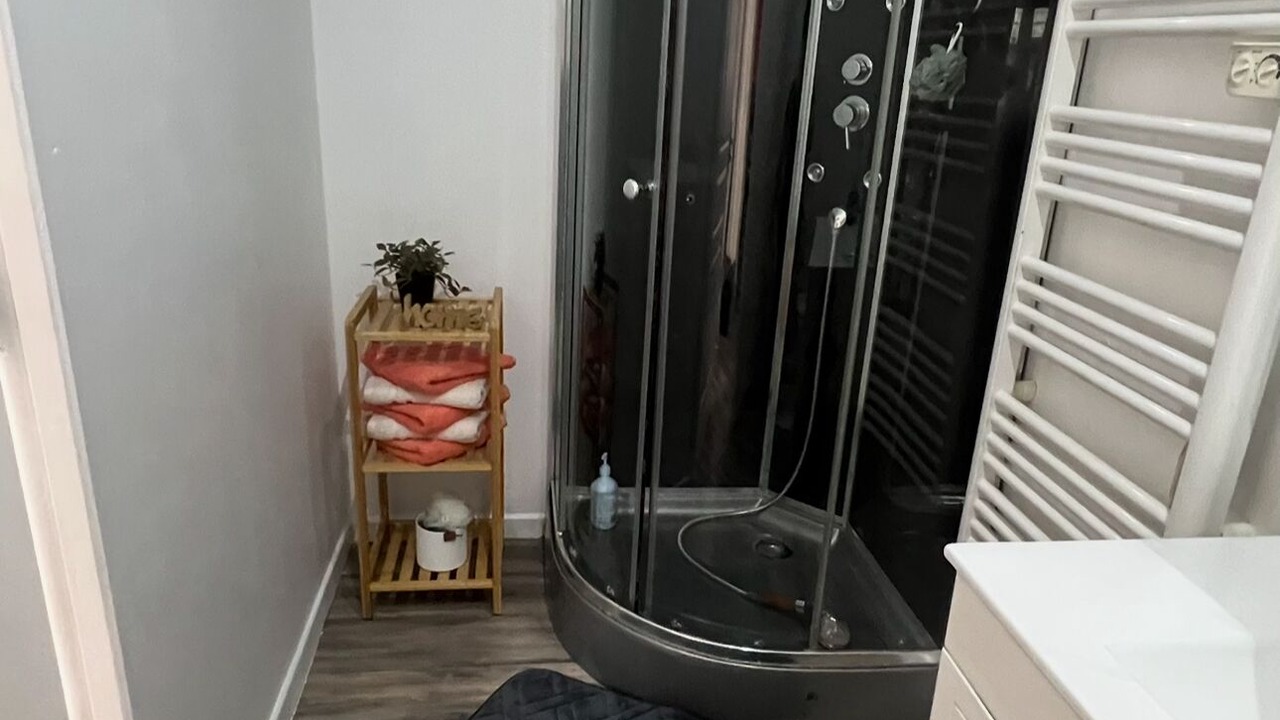 Photo of Bathroom in Montlucon