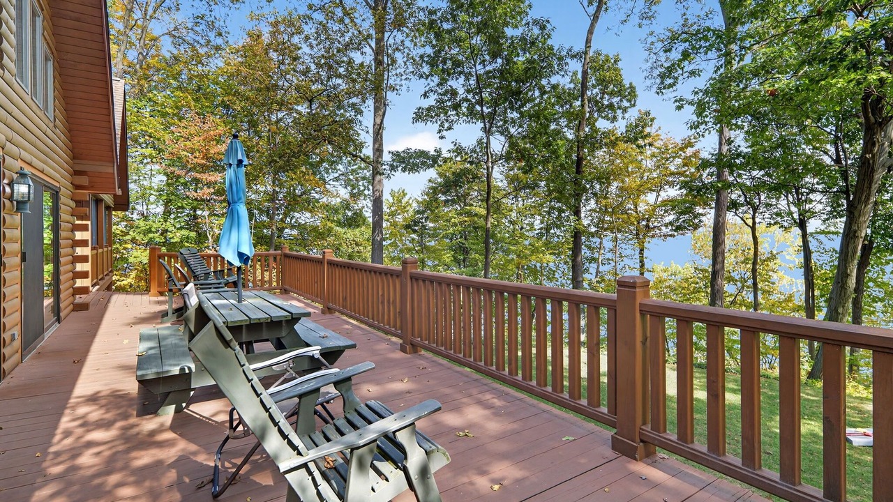 Photo of Patio Balcony in Ovid