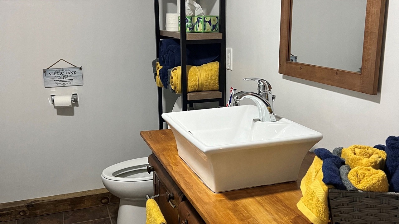 Photo of Bathroom in Machar