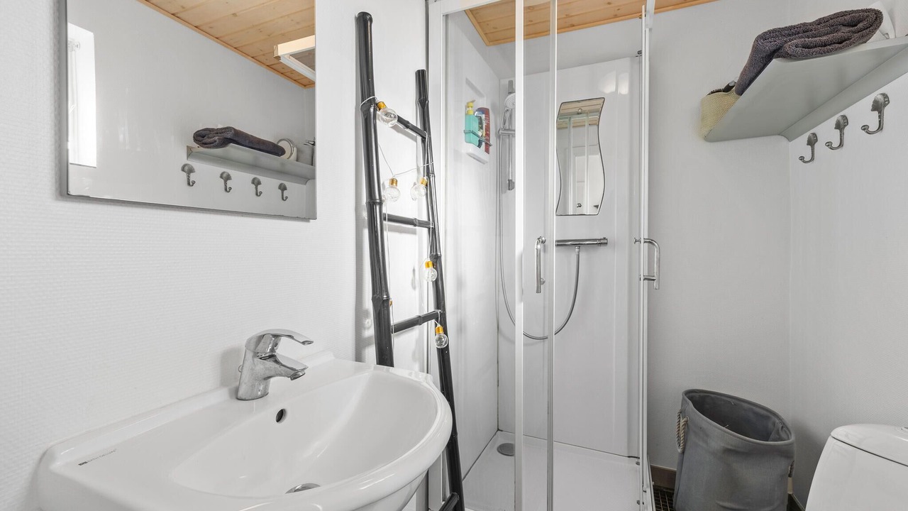 Photo of Bathroom in Karrebksminde