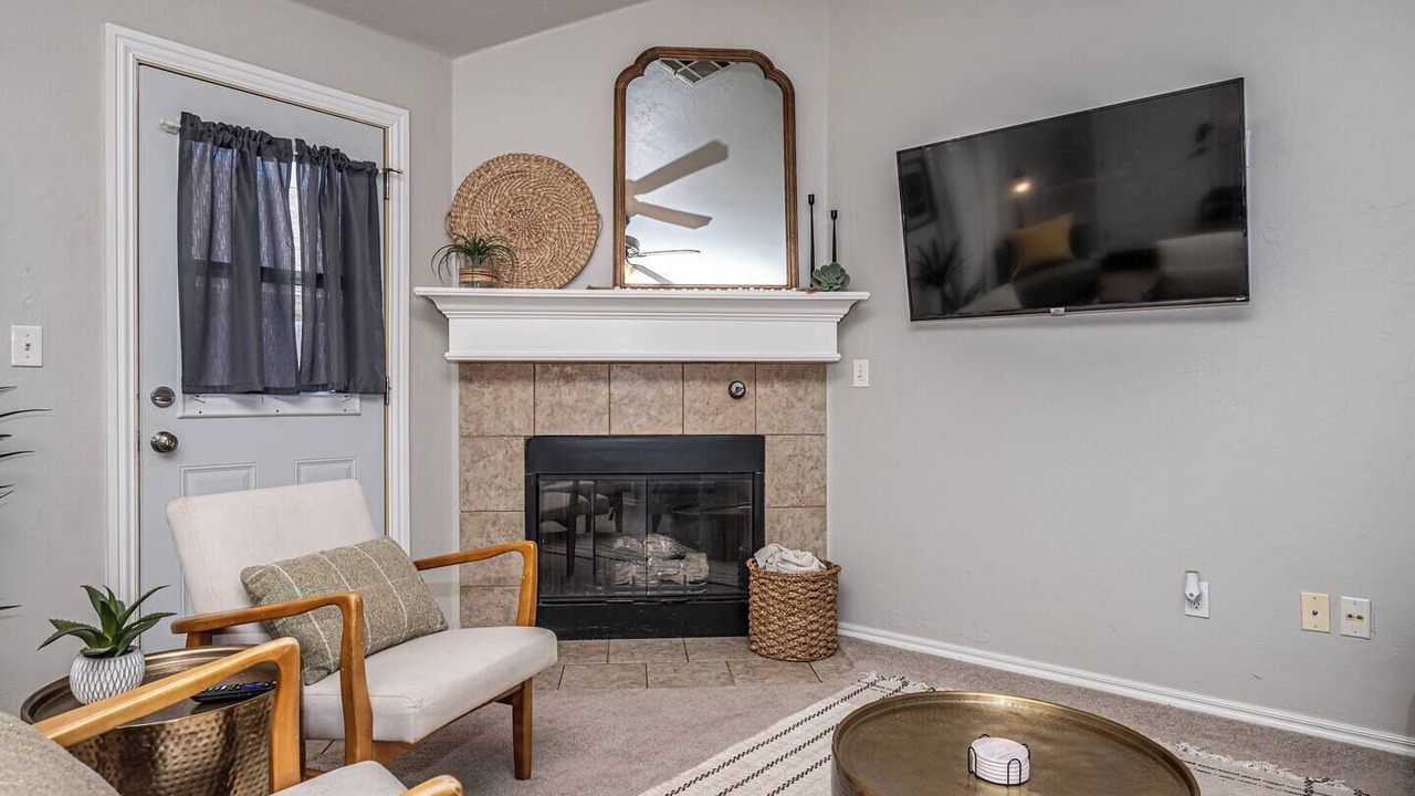 Photo of Livingroom in Oklahoma City