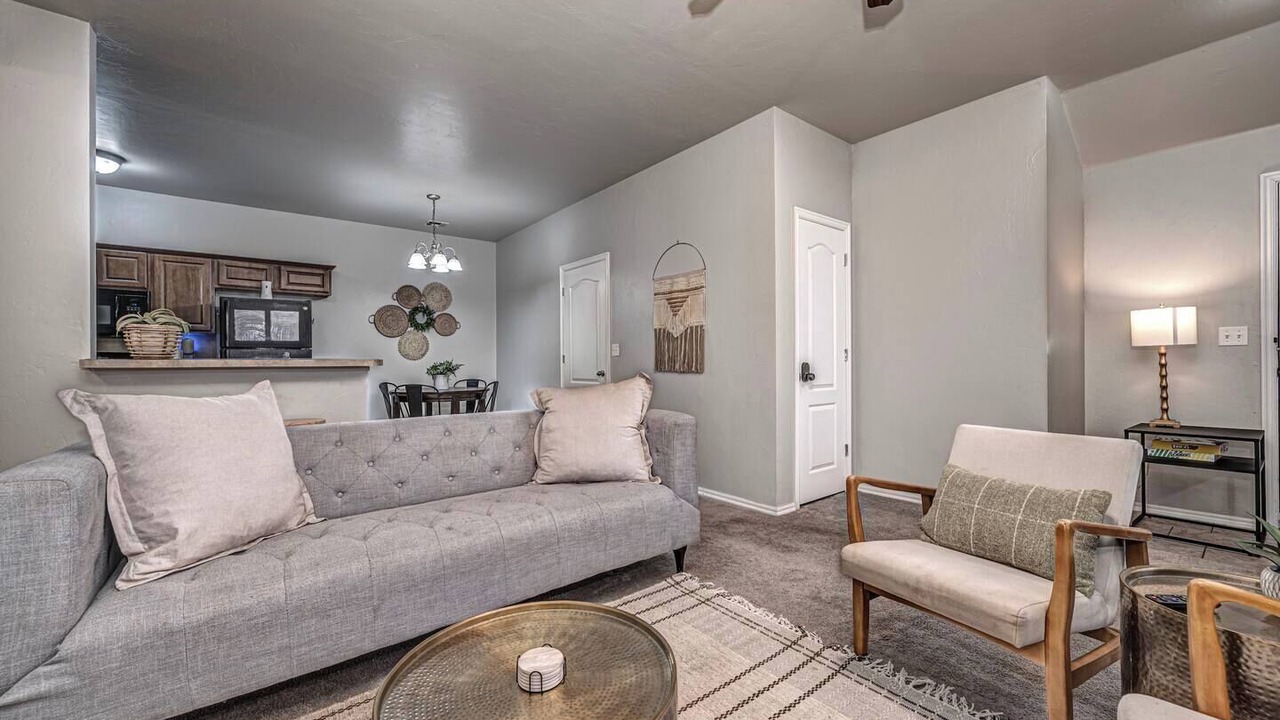 Photo of Livingroom in Oklahoma City