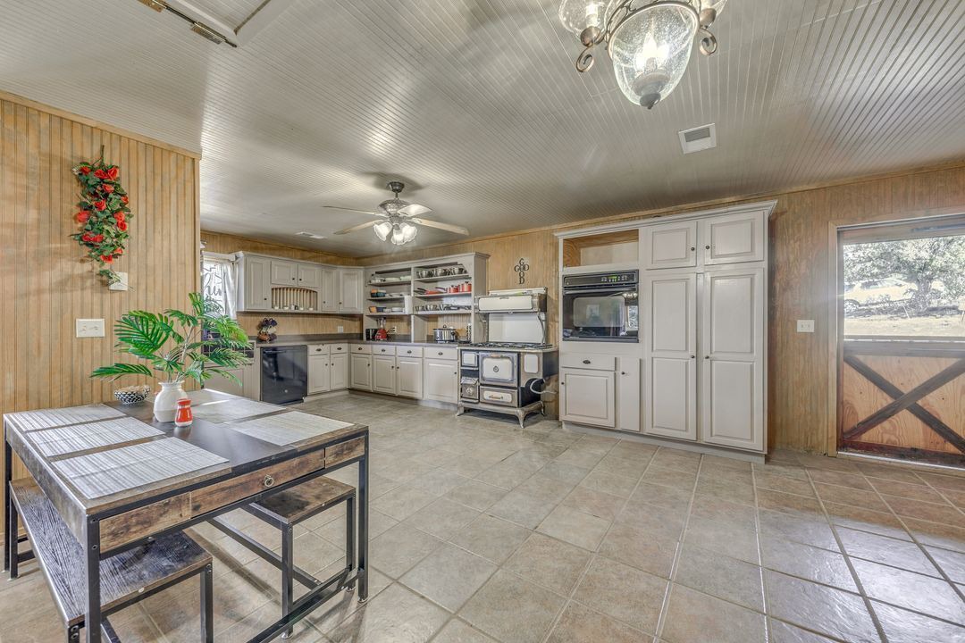 Photo of Kitchen in Glencoe