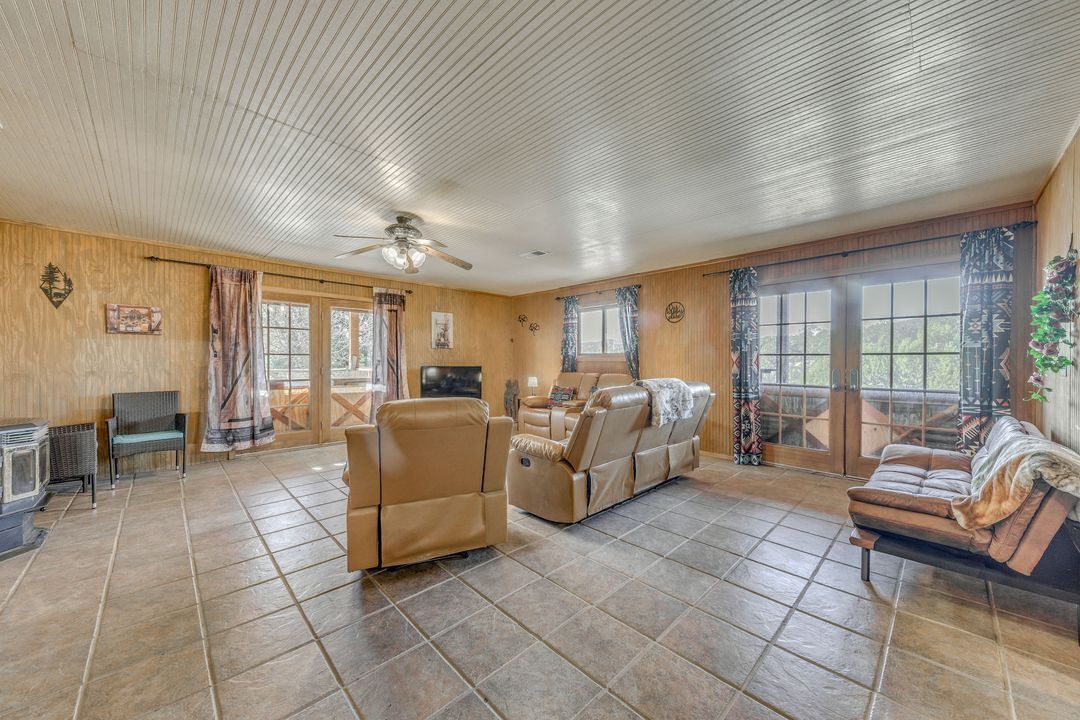 Photo of Livingroom in Glencoe
