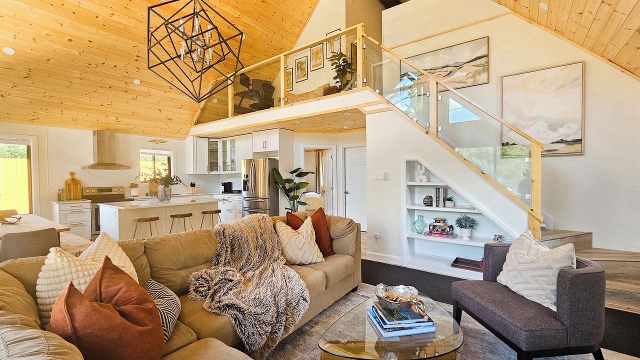 Photo of Livingroom in Mansfield-et-Pontefract
