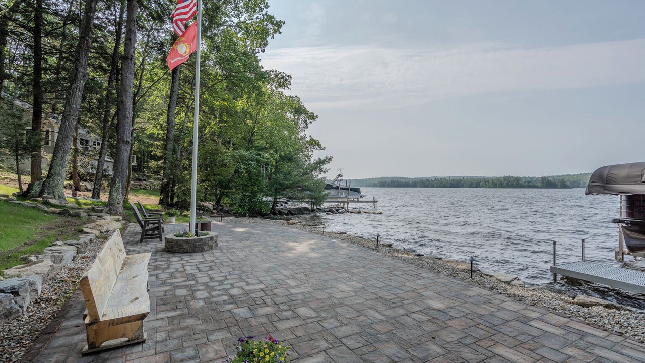 Photo of Patio Balcony in Strafford