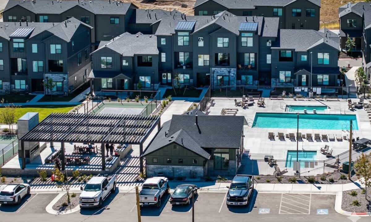 Photo of Outdoor in Mountain Green