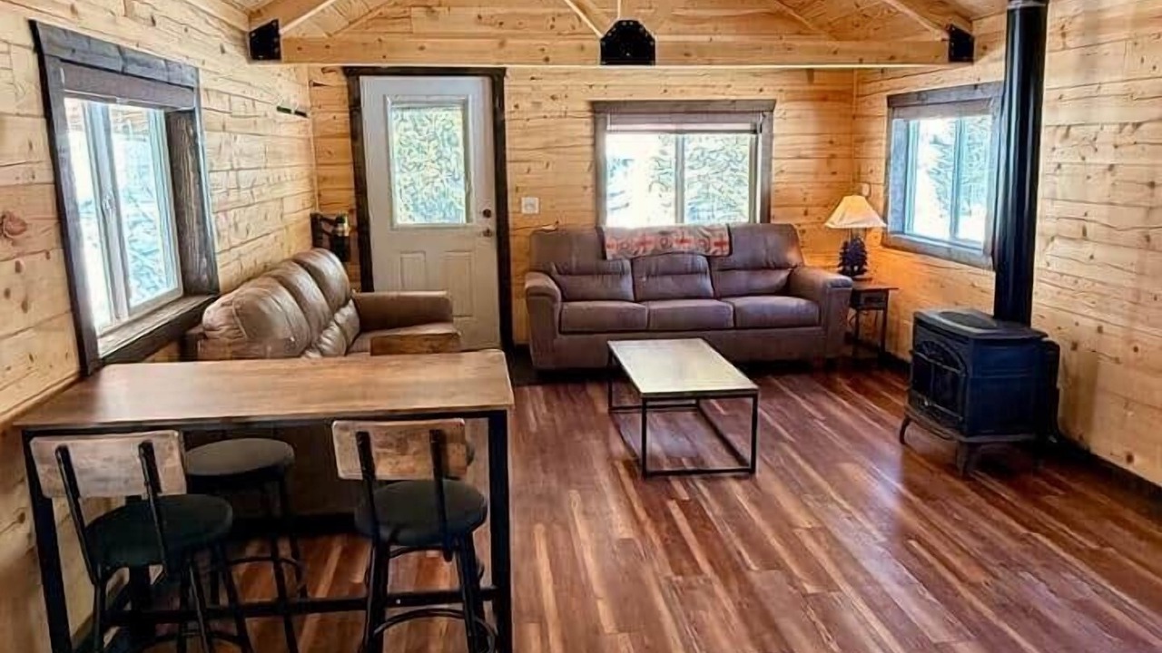 Photo of Livingroom in Cooke City-Silver Gate