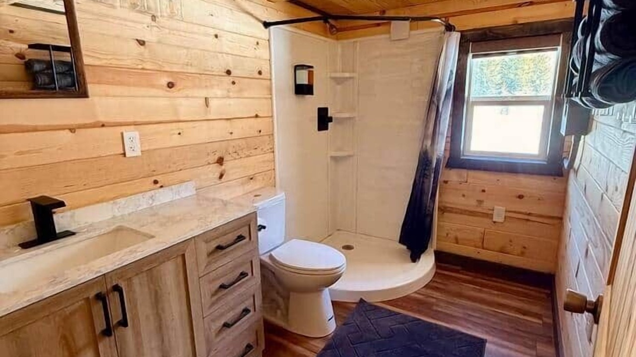 Photo of Bathroom in Cooke City-Silver Gate