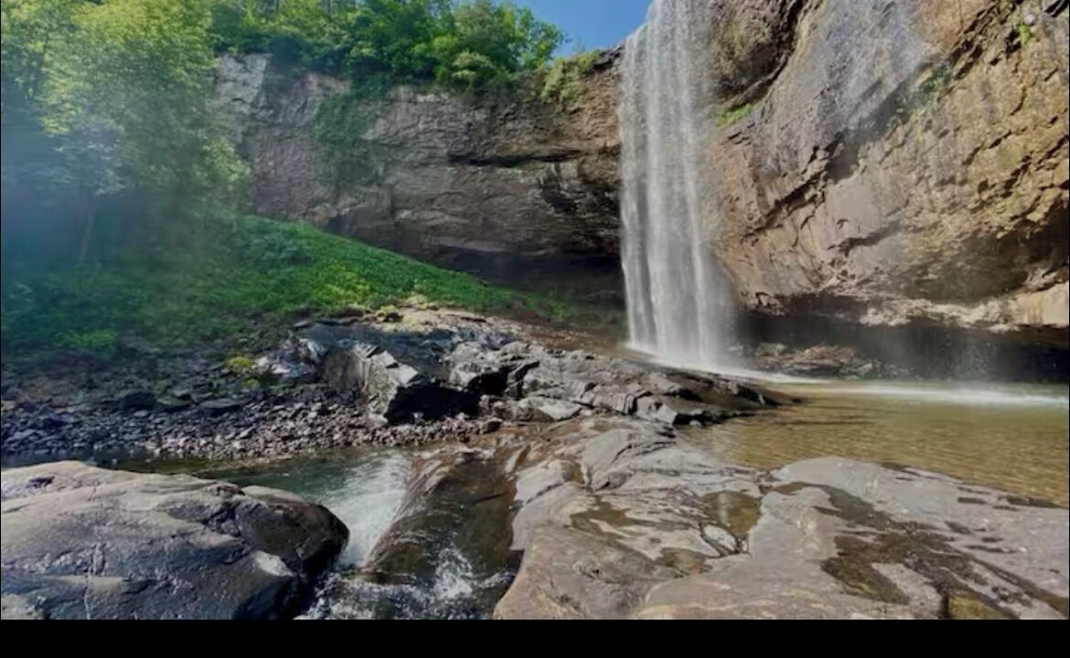 Photo of Others in Lookout Mountain