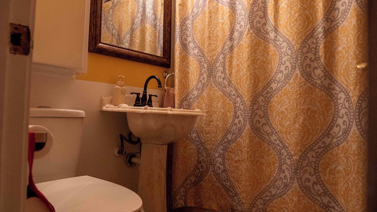 Photo of Bathroom in Northeast Heights