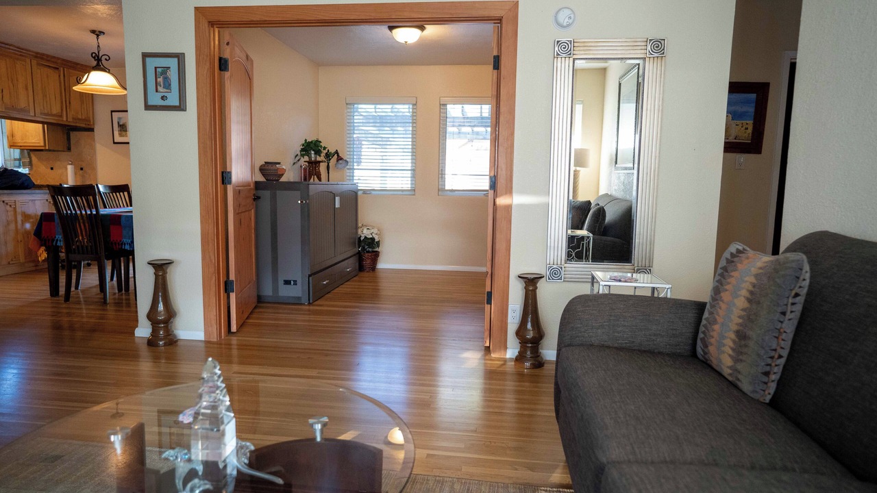 Photo of Livingroom in Northeast Heights