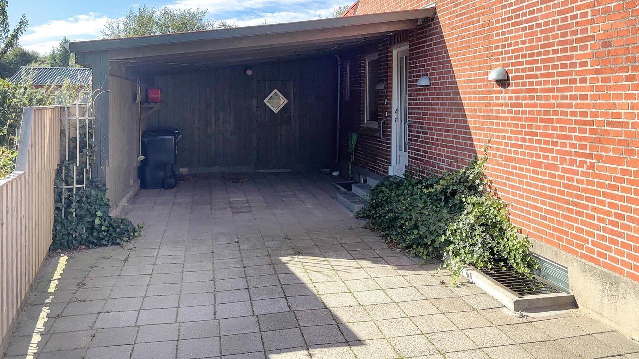 Photo of Others in Husby