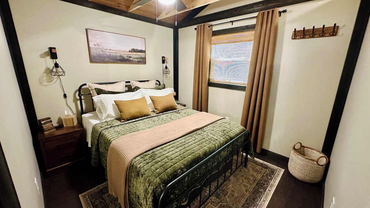 Photo of Bedroom in Mount Dora