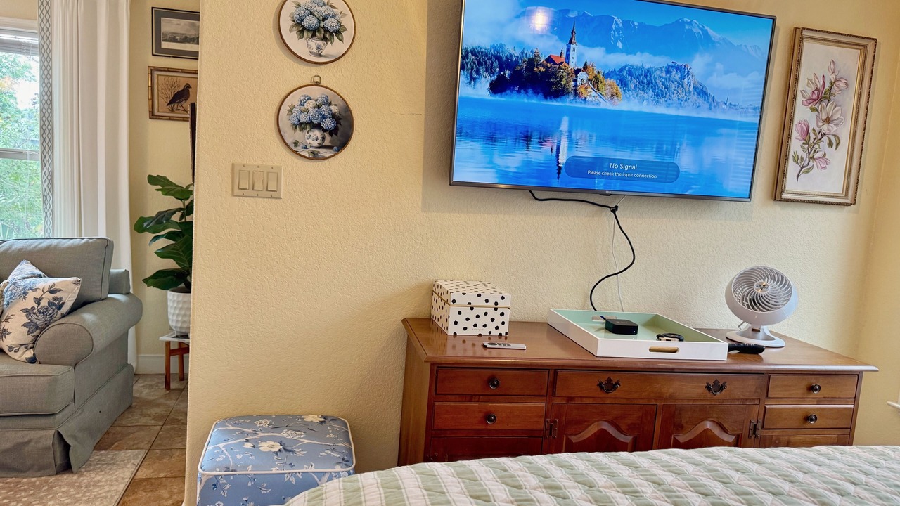 Photo of Bedroom in Bastrop