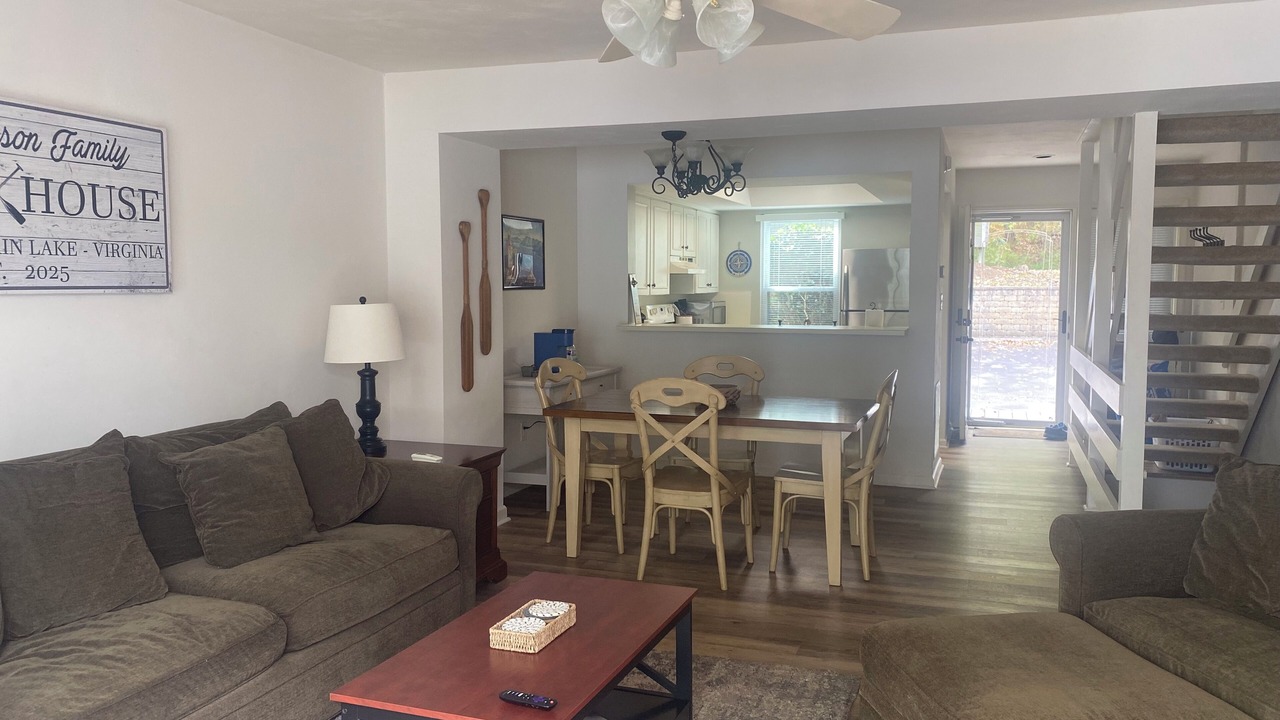 Photo of Livingroom in North Shore