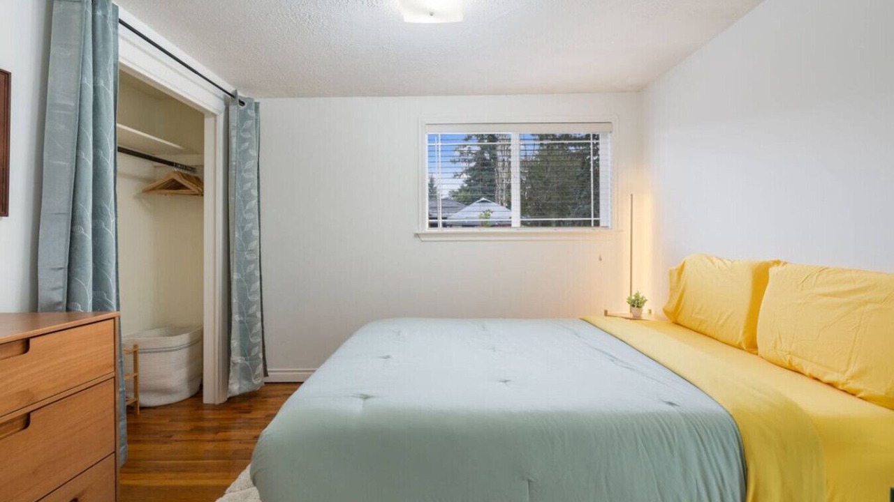 Photo of Bedroom in Milwaukie