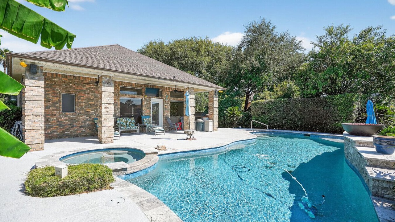Photo of Outdoor in Montgomery