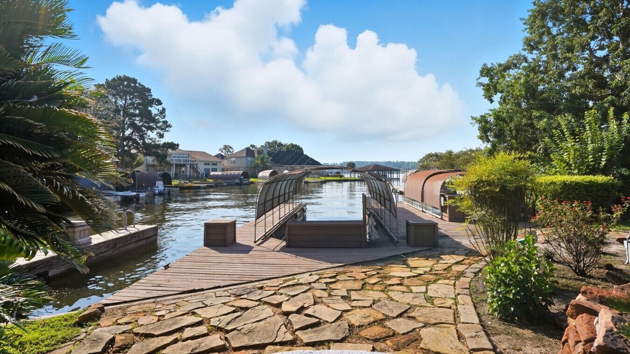 Photo of Outdoor in Montgomery