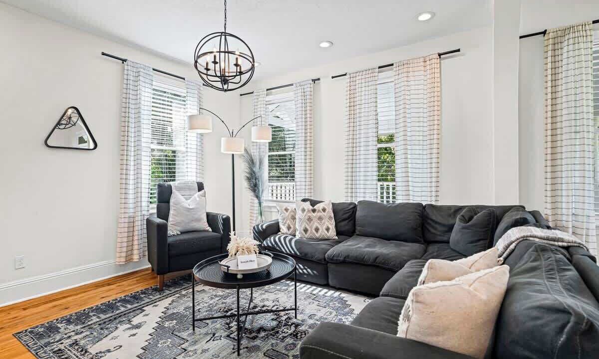 Photo of Livingroom in Springfield