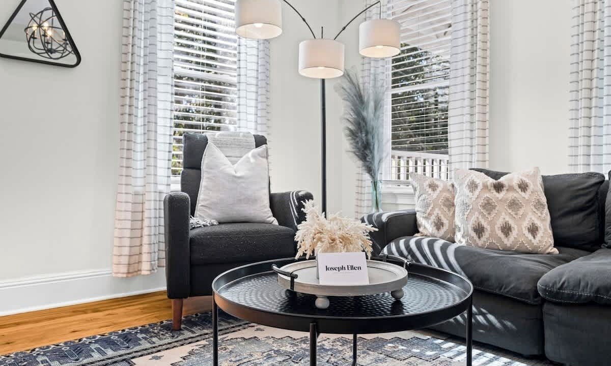 Photo of Livingroom in Springfield
