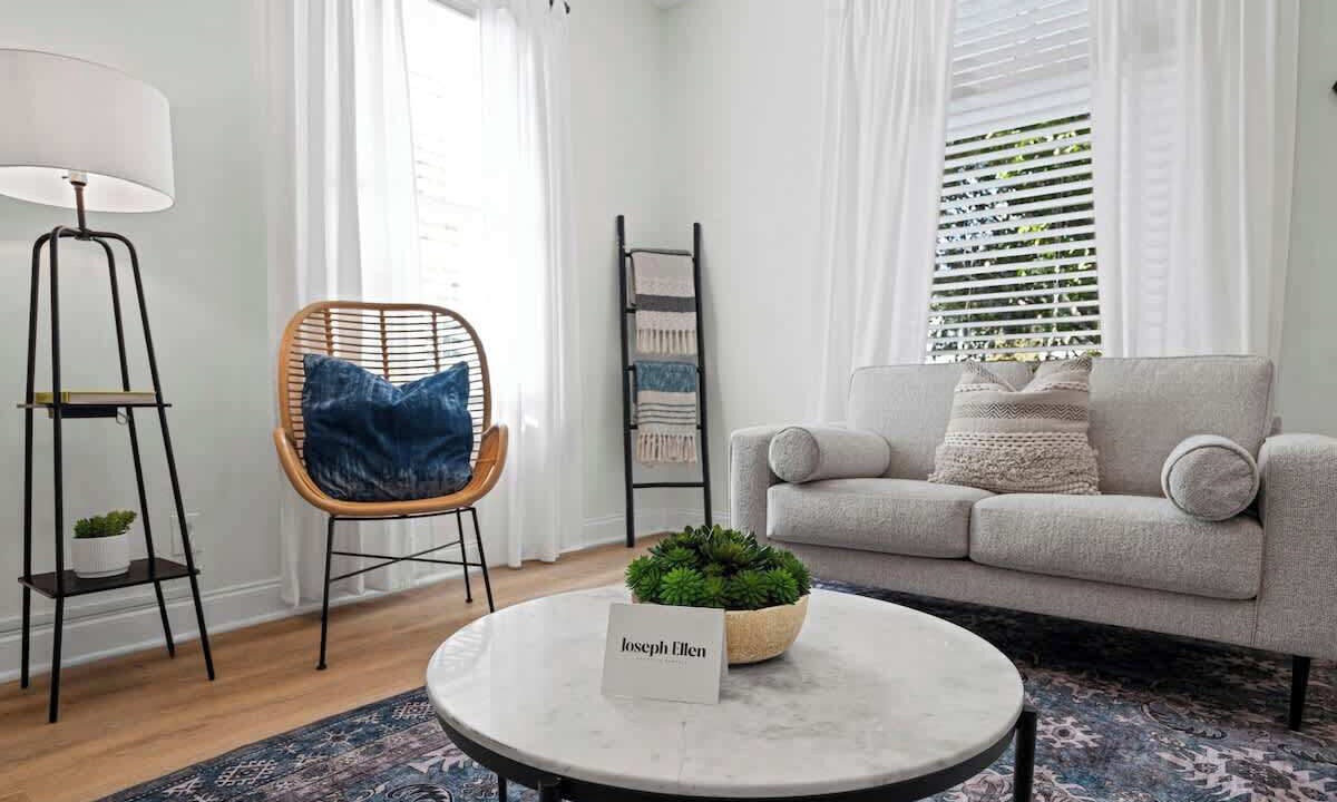 Photo of Livingroom in Springfield