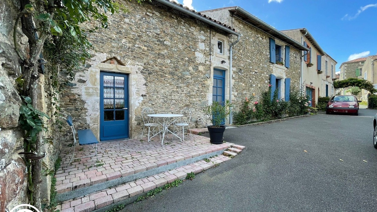 Photo of Outdoor in Vouvant