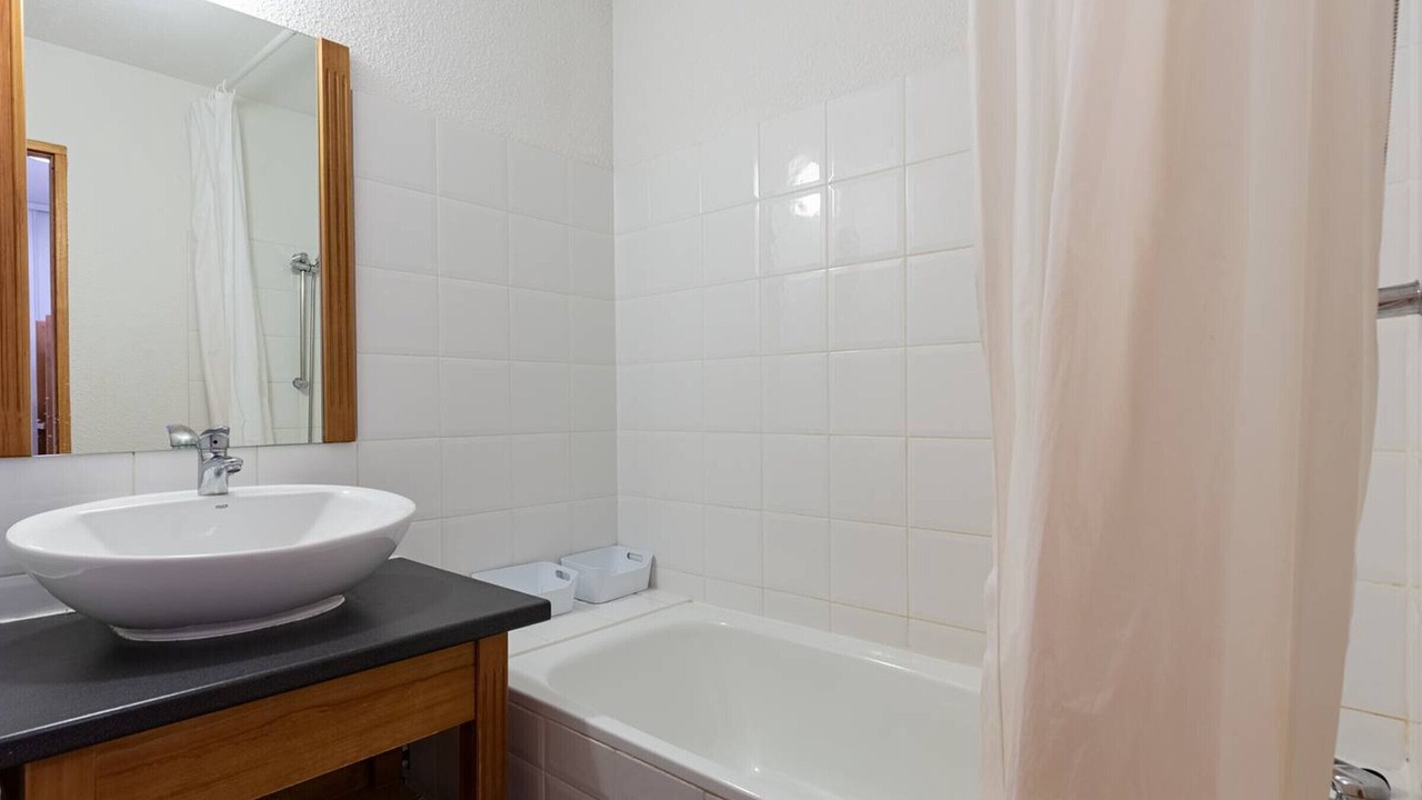 Photo of Bathroom in Germ